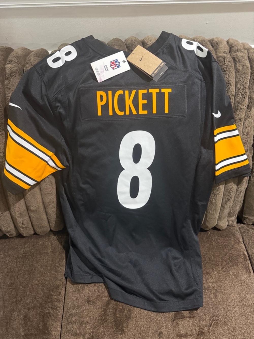 Nike Black & Gold #8 Steelers Football Jersey - Picture 3 of 3
